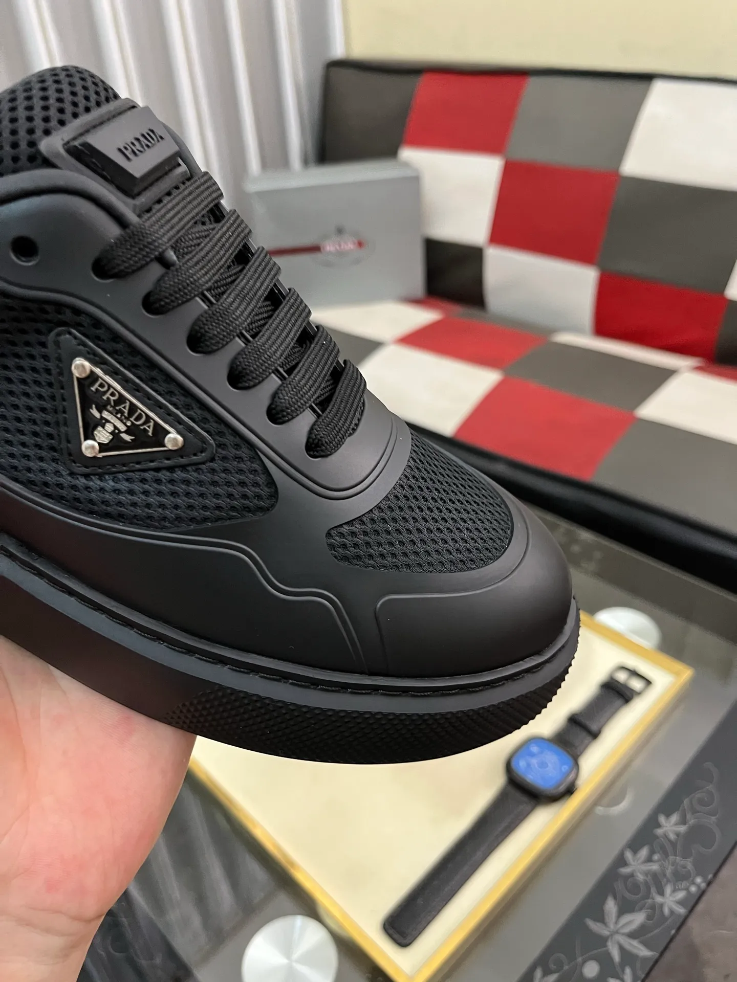 Men's shoes 💰580⌚️⌚️【PRADA】Prada - high-end quality original order 🔍🔍🔍 casual sports shoes - upper: imported 🔝 Napa calfskin, pebbled calfskin, branded glue hollow mesh canvas, shoe body sewn with branded metal fasteners - lining: water-dyed cowhide - outsole: ultra-light TPU foam rubber; two-color molded outsole -Ultra-high quality control, fine workmanship, highlighting (high-end, nobility, class) -Size: 38-445️⃣colors available